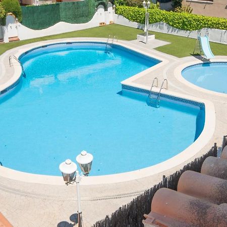 R142 Manila Resort Central Calafell Zewnętrze zdjęcie