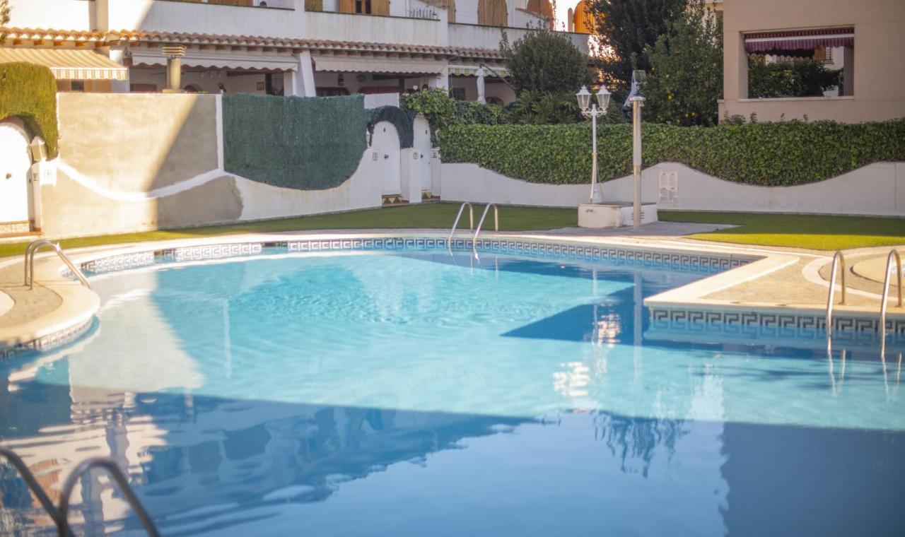 R142 Manila Resort Central Calafell Zewnętrze zdjęcie