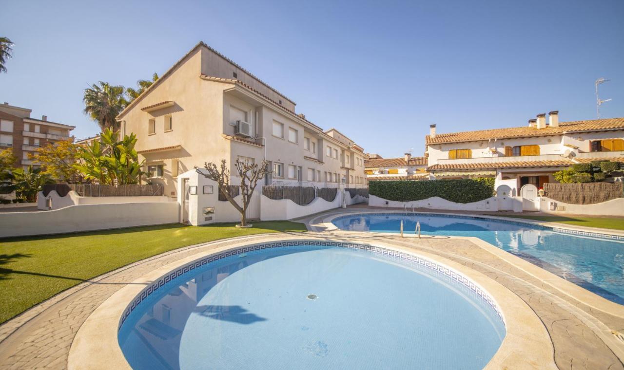 R142 Manila Resort Central Calafell Zewnętrze zdjęcie