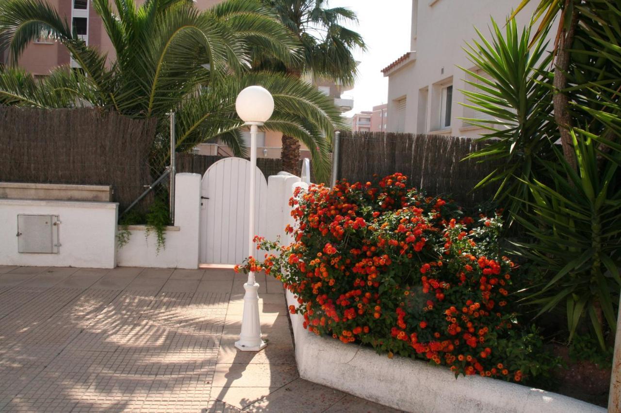 R142 Manila Resort Central Calafell Zewnętrze zdjęcie
